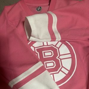 Girls Pink Boston Bruins Jersey